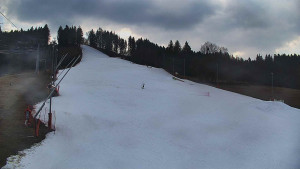 Skiareál Karolinka - Sjezdovka Karolinka - 4.3.2026 v 12:46 Skiareál Karolinka - Sjezdovka Karolinka - 4.3.2026 v 12:46