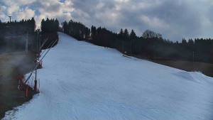 Skiareál Karolinka - Sjezdovka Karolinka - 4.3.2026 v 14:46 Skiareál Karolinka - Sjezdovka Karolinka - 4.3.2026 v 14:46