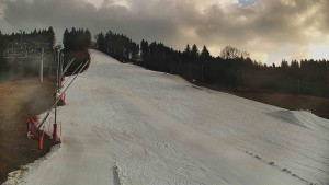 Skiareál Karolinka  - Sjezdovka Karolinka - 4.3.2026 v 16:33