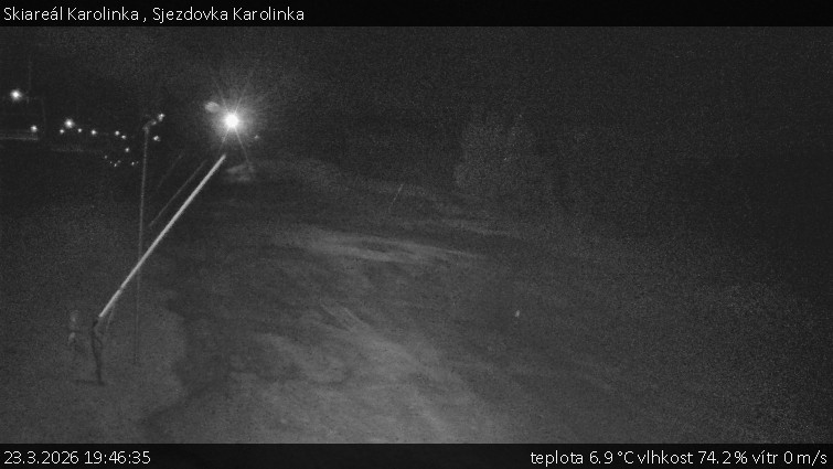 Skiareál Karolinka  - Sjezdovka Karolinka - 23.3.2026 v 19:46