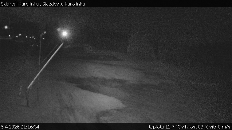 Skiareál Karolinka  - Sjezdovka Karolinka - 5.4.2026 v 21:16