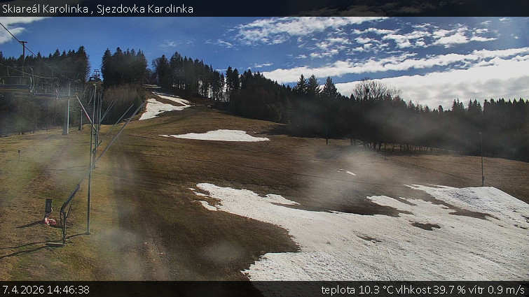 Skiareál Karolinka  - Sjezdovka Karolinka - 7.4.2026 v 14:46