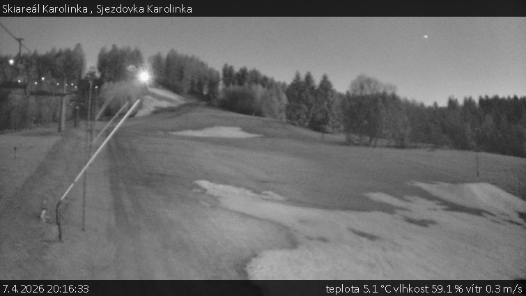 Skiareál Karolinka  - Sjezdovka Karolinka - 7.4.2026 v 20:16
