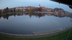 Nábřeží, přístaviště