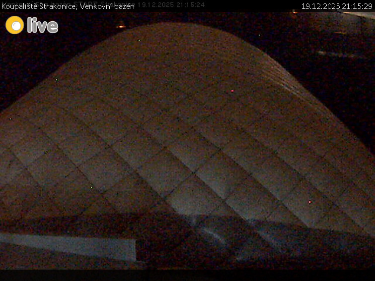 Koupaliště Strakonice - Venkovní bazén - 19.12.2025 v 21:15