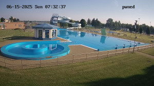 Koupaliště Chropyně - Hlavní bazén, divoká řeka - 15.6.2025 v 07:30