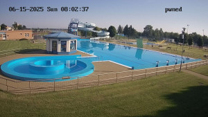 Koupaliště Chropyně - Hlavní bazén, divoká řeka - 15.6.2025 v 08:00