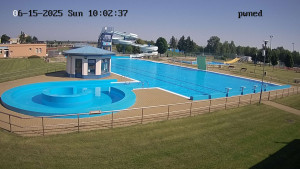 Koupaliště Chropyně - Hlavní bazén, divoká řeka - 15.6.2025 v 10:00