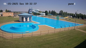 Koupaliště Chropyně - Hlavní bazén, divoká řeka - 15.6.2025 v 10:30