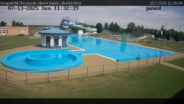 Koupaliště Chropyně - Hlavní bazén, divoká řeka - 13.7.2025 v 11:30 Koupaliště Chropyně - Hlavní bazén, divoká řeka - 13.7.2025 v 11:30