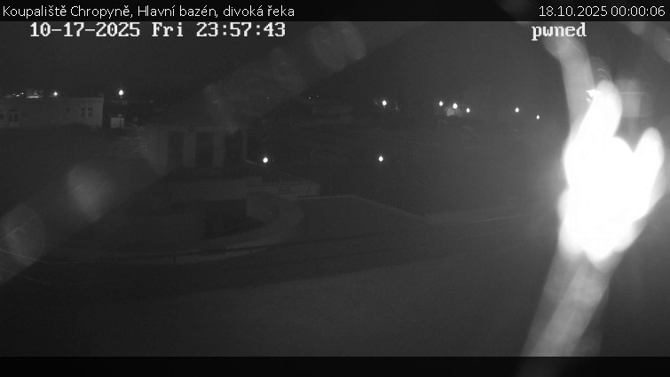Koupaliště Chropyně - Hlavní bazén, divoká řeka - 18.10.2025 v 00:00 Koupaliště Chropyně - Hlavní bazén, divoká řeka - 18.10.2025 v 00:00
