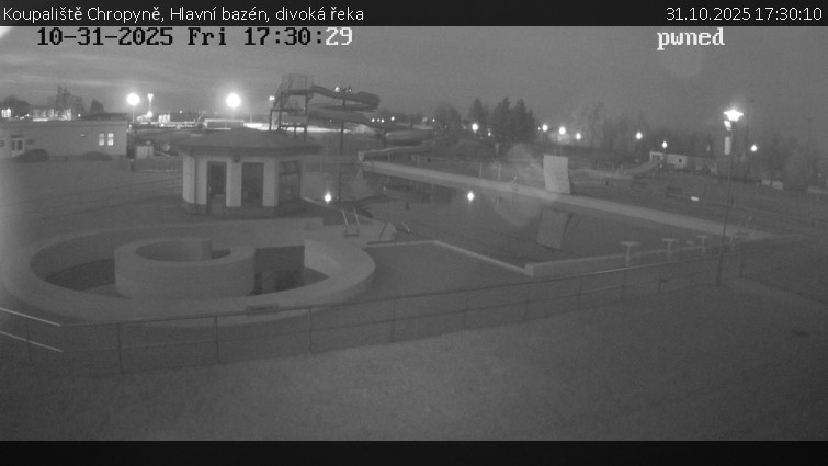 Koupaliště Chropyně - Hlavní bazén, divoká řeka - 31.10.2025 v 17:30