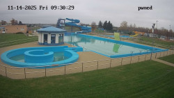 Hlavní bazén, divoká řeka