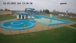 Hlavní bazén, divoká řeka