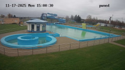 Hlavní bazén, divoká řeka