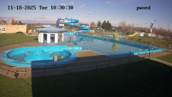 Hlavní bazén, divoká řeka