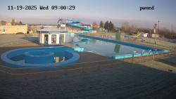 Hlavní bazén, divoká řeka