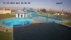 Hlavní bazén, divoká řeka