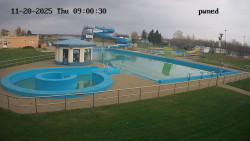 Hlavní bazén, divoká řeka