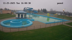 Hlavní bazén, divoká řeka