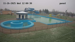 Hlavní bazén, divoká řeka