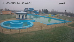 Hlavní bazén, divoká řeka