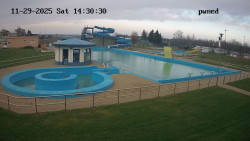 Hlavní bazén, divoká řeka