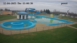 Hlavní bazén, divoká řeka