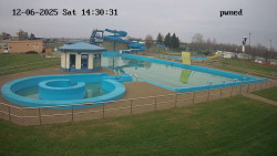 Hlavní bazén, divoká řeka