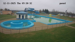 Hlavní bazén, divoká řeka