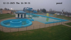 Hlavní bazén, divoká řeka