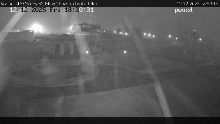 Koupaliště Chropyně - Hlavní bazén, divoká řeka - 12.12.2025 v 18:30