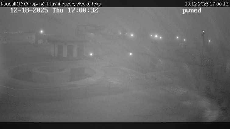 Koupaliště Chropyně - Hlavní bazén, divoká řeka - 18.12.2025 v 17:00