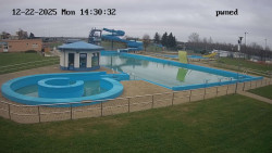 Hlavní bazén, divoká řeka