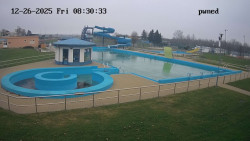 Hlavní bazén, divoká řeka