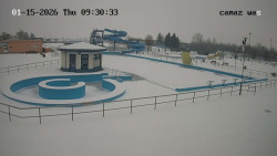 Hlavní bazén, divoká řeka