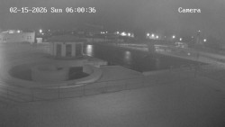 Hlavní bazén, divoká řeka