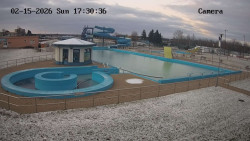 Hlavní bazén, divoká řeka