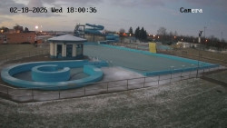 Hlavní bazén, divoká řeka