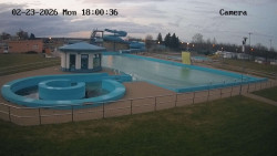 Hlavní bazén, divoká řeka