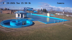 Hlavní bazén, divoká řeka