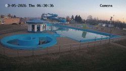 Hlavní bazén, divoká řeka