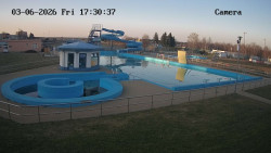 Hlavní bazén, divoká řeka