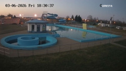 Hlavní bazén, divoká řeka