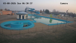 Hlavní bazén, divoká řeka