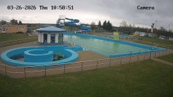 Hlavní bazén, divoká řeka