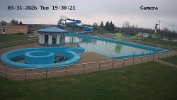 Hlavní bazén, divoká řeka