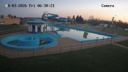 Hlavní bazén, divoká řeka