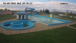 Hlavní bazén, divoká řeka