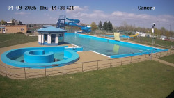 Hlavní bazén, divoká řeka